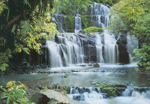 Komar Pura Kaunui Falls Fotobehang 368x254cm | Yourdecoration.nl