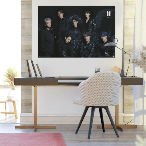 Poster Bts Black Wings 91.5x61cm Grupo Erik GPE5726 Sfeer | Yourdecoration.nl