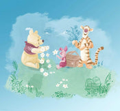 Komar Winnie Pooh Picnic Vlies Fotobehang 300x280cm 6 banen | Yourdecoration.nl