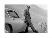 pyramid ppr40099 james bond aston martin kunstdruk 80x60cm | Yourdecoration.nl