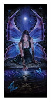 Pyramid Anne Stokes Immortal Flight Kunstdruk 50x100cm | Yourdecoration.nl