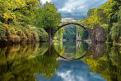 Dimex Arch Bridge Fotobehang 375x250cm 5 banen | Yourdecoration.nl