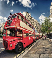 Dimex Double Decker Bus Fotobehang 225x250cm 3 banen | Yourdecoration.nl