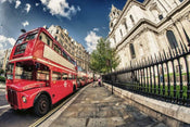 Dimex Double Decker Bus Fotobehang 375x250cm 5 banen | Yourdecoration.nl