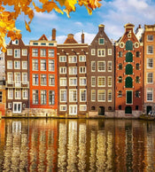 Dimex Houses in Amsterdam Fotobehang 225x250cm 3 banen | Yourdecoration.nl