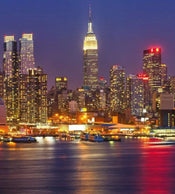 Dimex Manhattan at Night Fotobehang 225x250cm 3 banen | Yourdecoration.nl